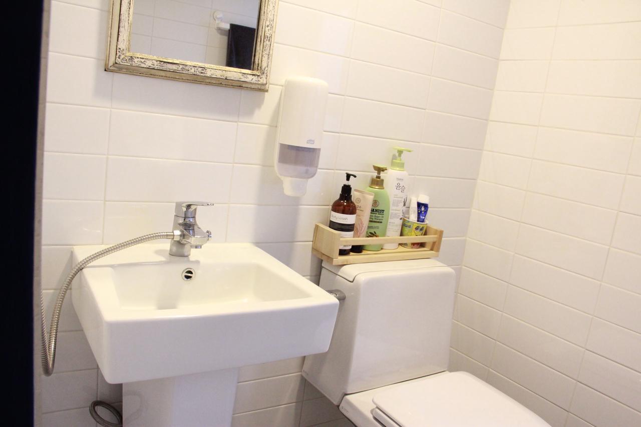 Apelbaum2 Hongdae Hotel โซล ภายนอก รูปภาพ