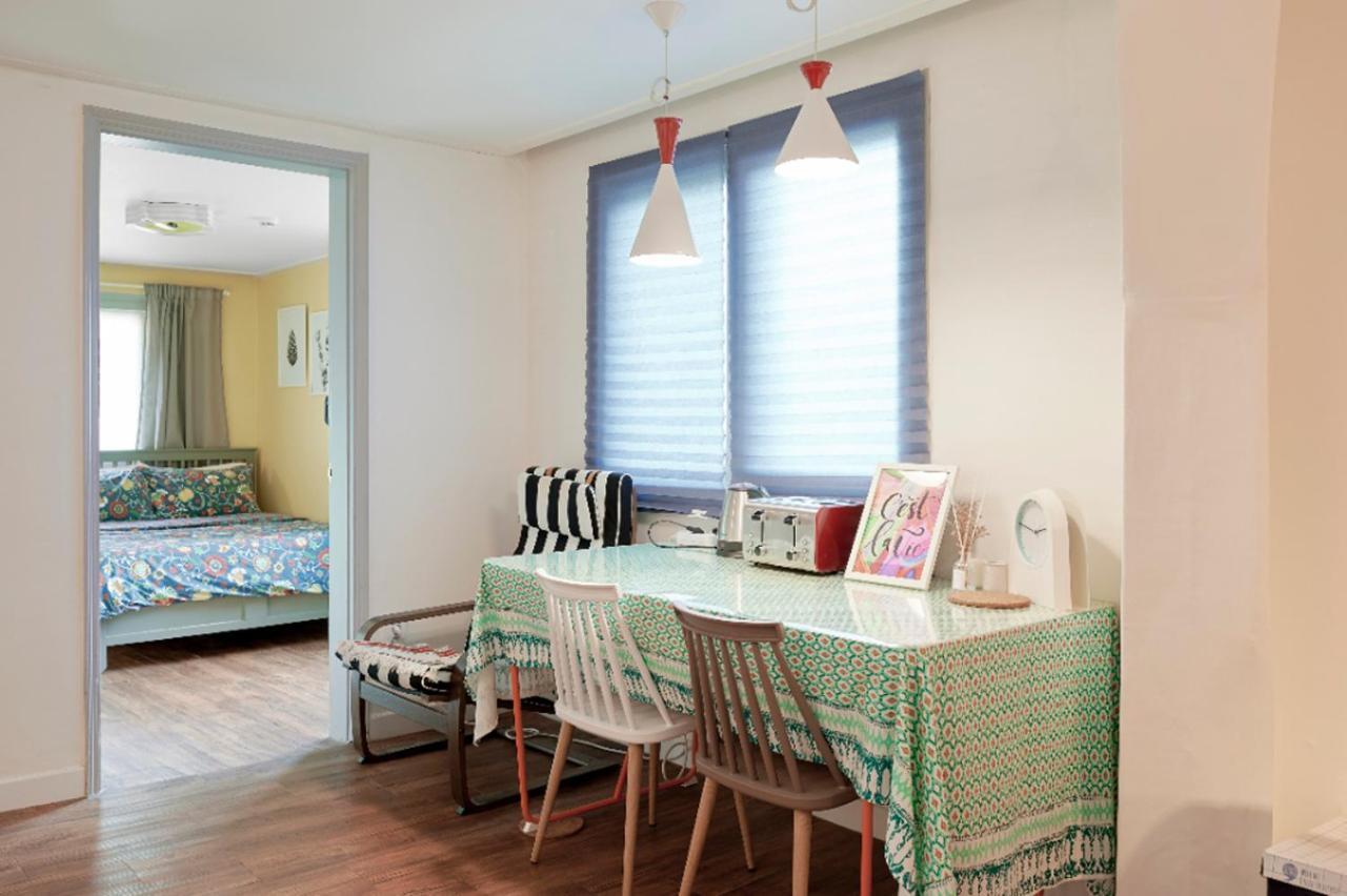 Apelbaum2 Hongdae Hotel โซล ภายนอก รูปภาพ