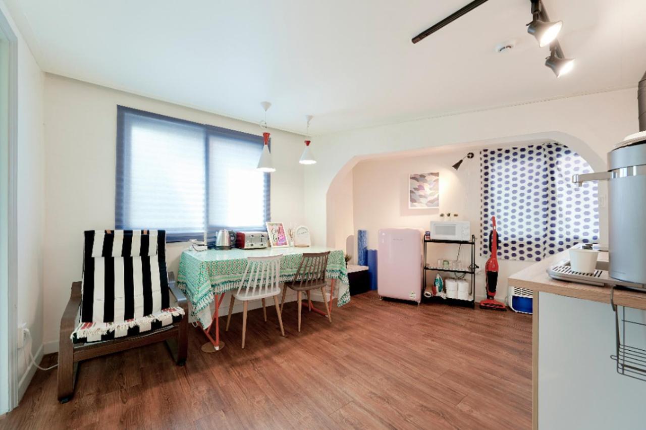 Apelbaum2 Hongdae Hotel โซล ภายนอก รูปภาพ